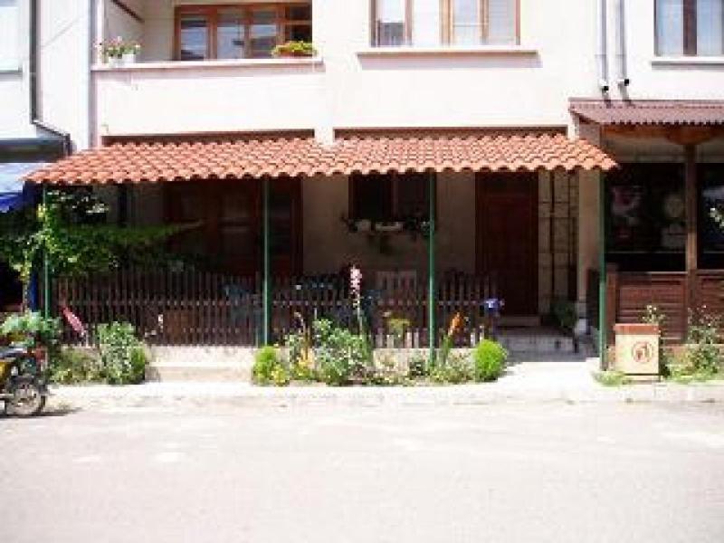 Къща За Гости Петрови Primorsko Exterior photo
